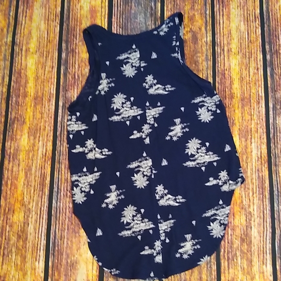 Old Navy Island Print Navy High Low Tank Top - Picture 4 of 4